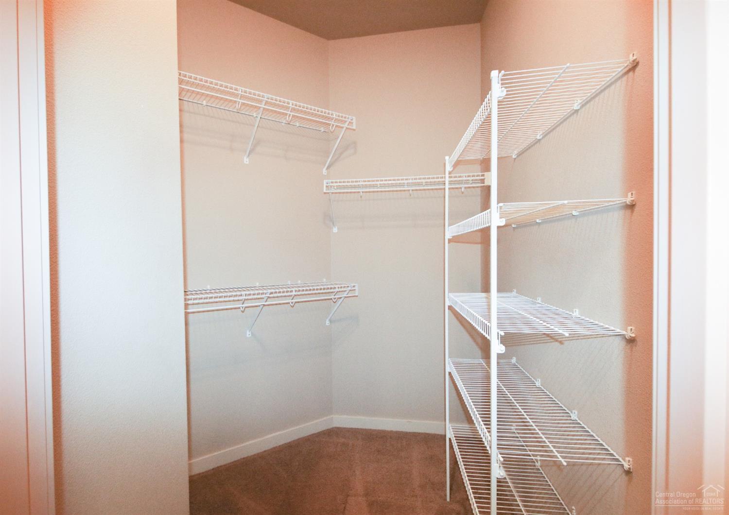 4257 Southwest Rhyolite Place Redmond, OR 97756 - Photo 12 of 23 Additional Photo