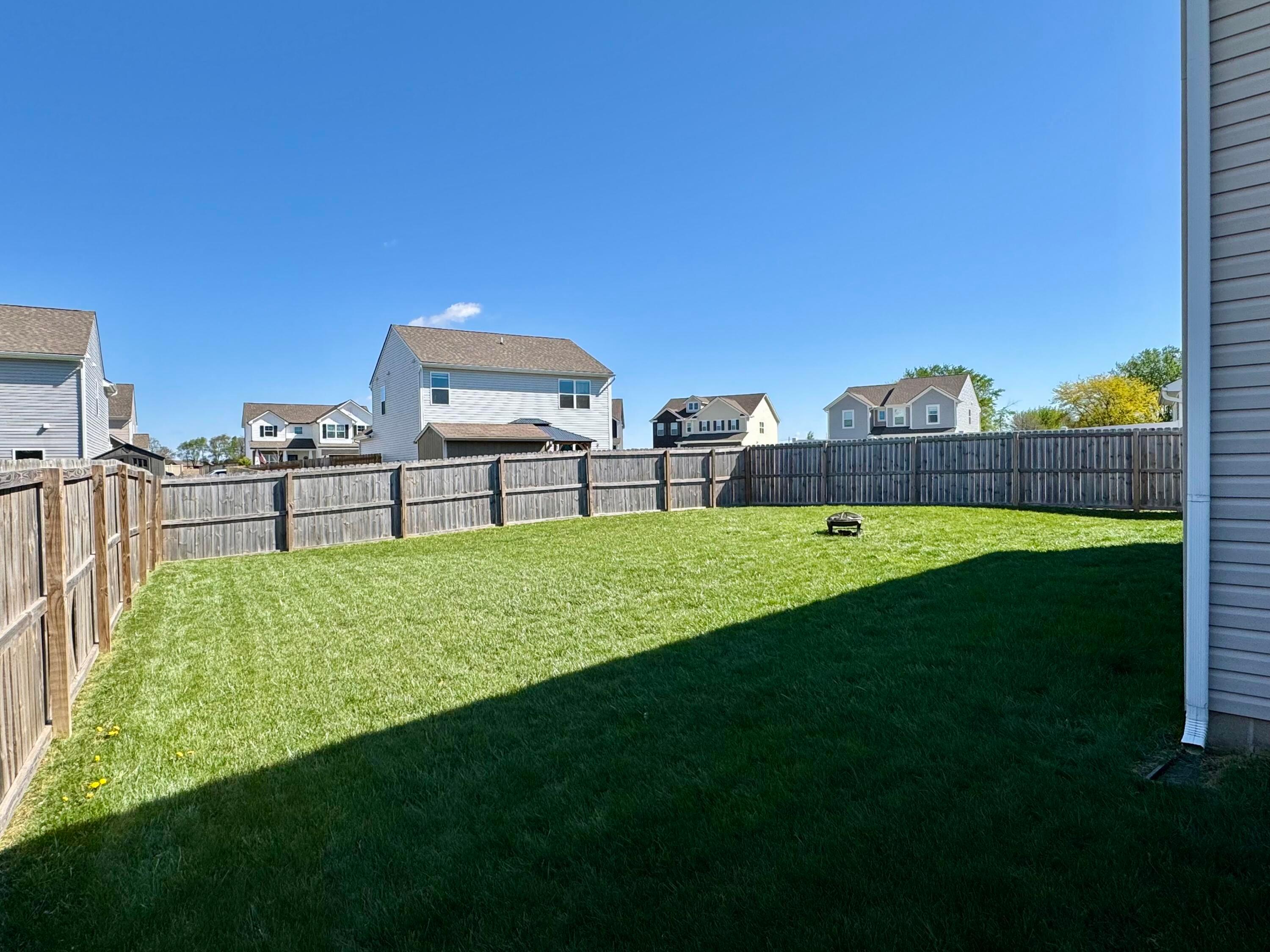 1902 Erika Drive Springfield, OH 45503 - Photo 17 of 17 Fenced in yard