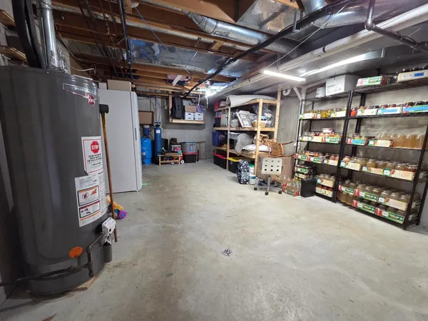 $399,900 | N6769 Donlin Drive, Pardeeville, WI 53954