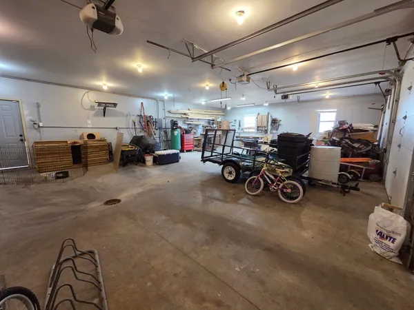 $399,900 | N6769 Donlin Drive, Pardeeville, WI 53954