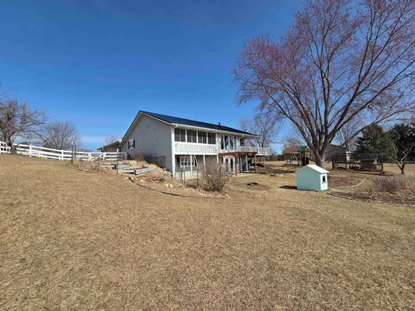 $399,900 | N6769 Donlin Drive, Pardeeville, WI 53954