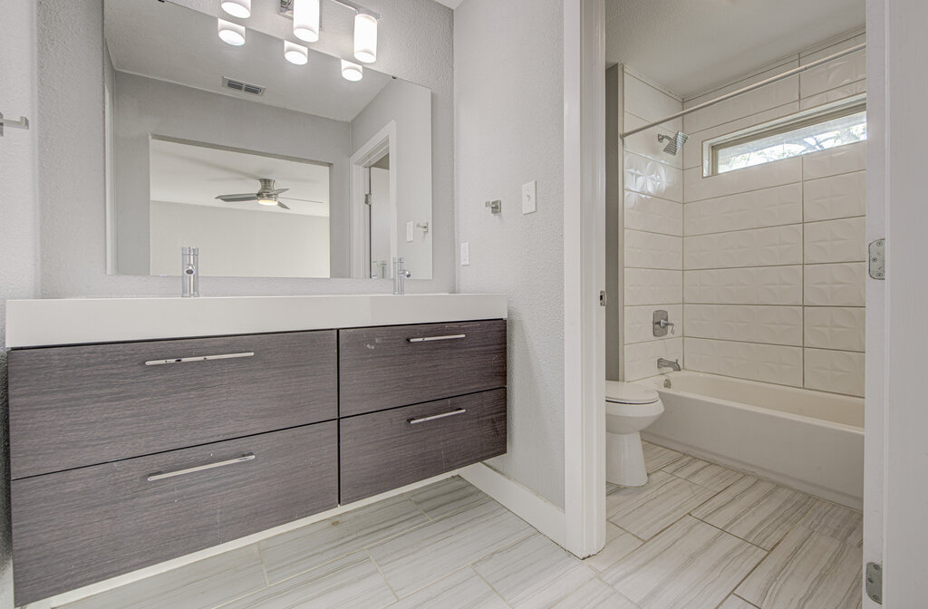 7305 Inspiration Drive Austin, TX 78724 - Photo 10 of 24