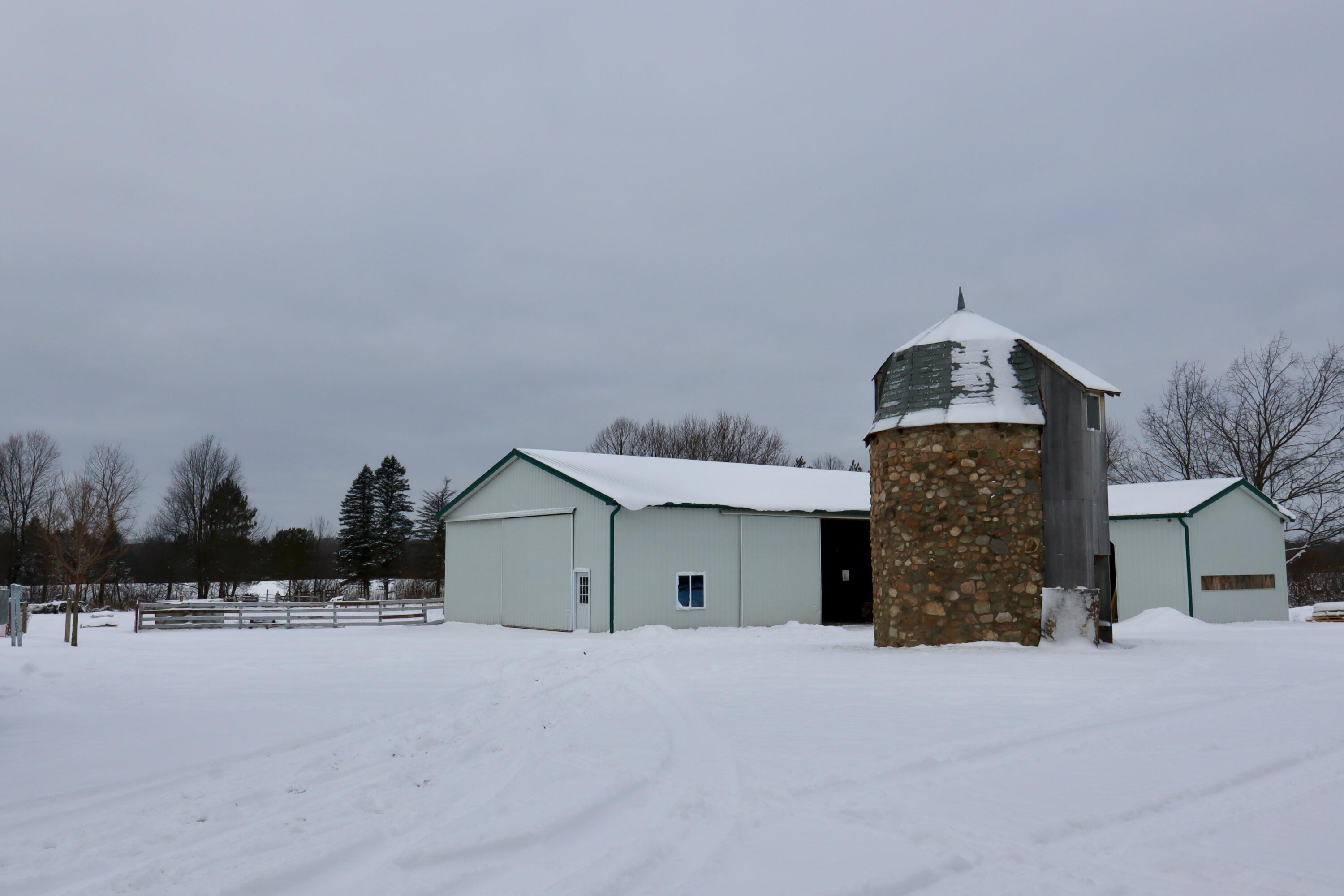 22268 21 Mile Road Tustin, MI 49688 - Photo 10 of 66 IMG_0311