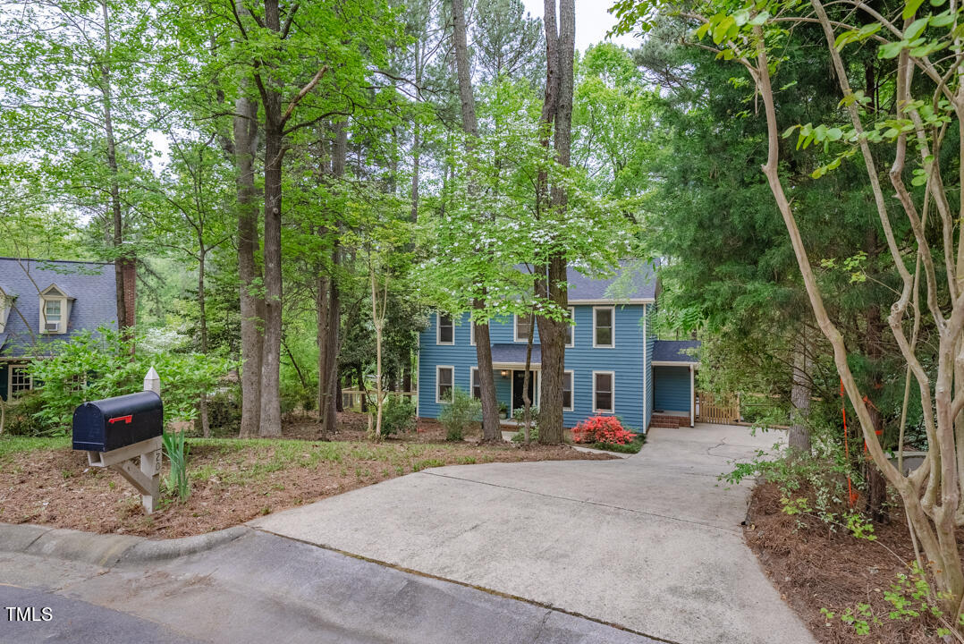 20 Strawberry Ridge Lane Durham, NC 27713 - Photo 4 of 28 Front of Home