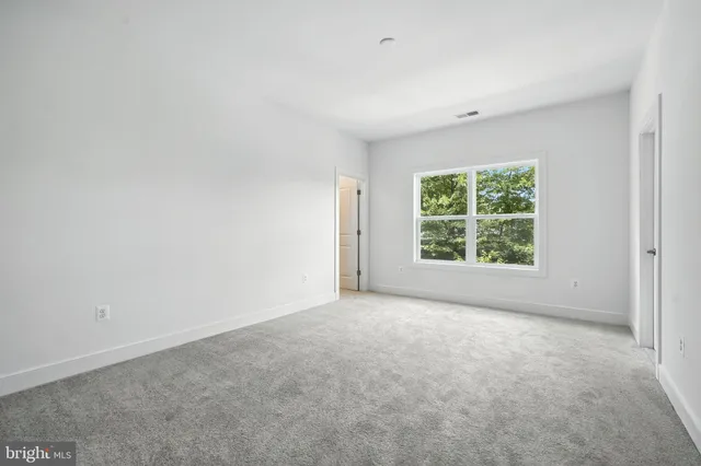 $1,600 | 5604 Clermont Drive, Alexandria, VA 22310