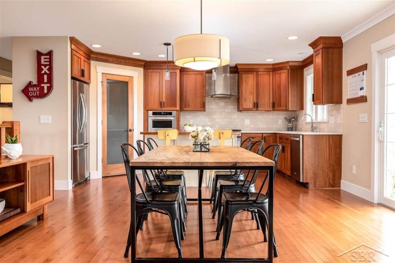 6449 North River Road Freeland, MI 48623 - Photo 14 of 55