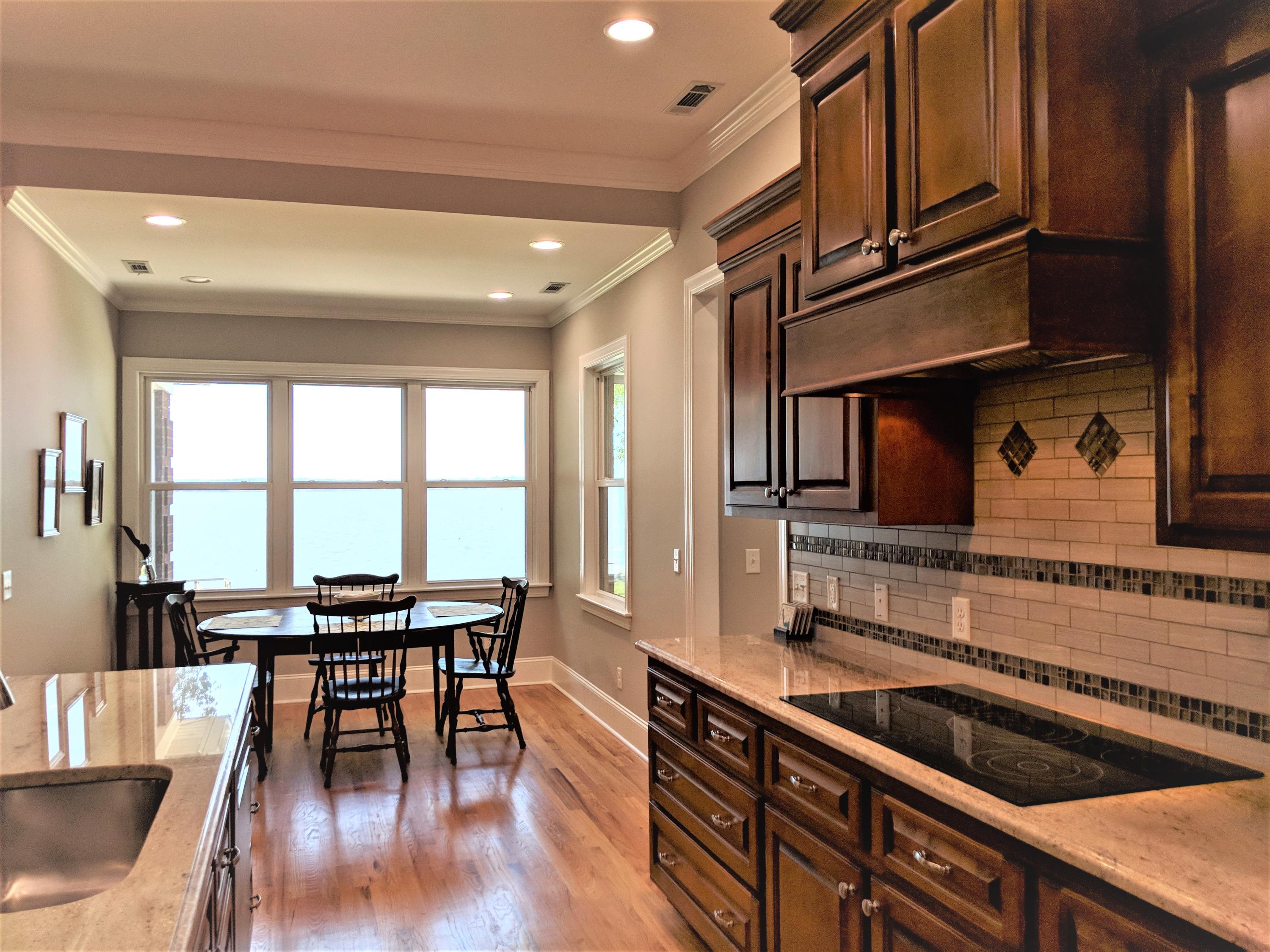 2544 Princess Pond Road Summerton, SC 29148 - Photo 16 of 36 2544 PP rd Breakfast area best