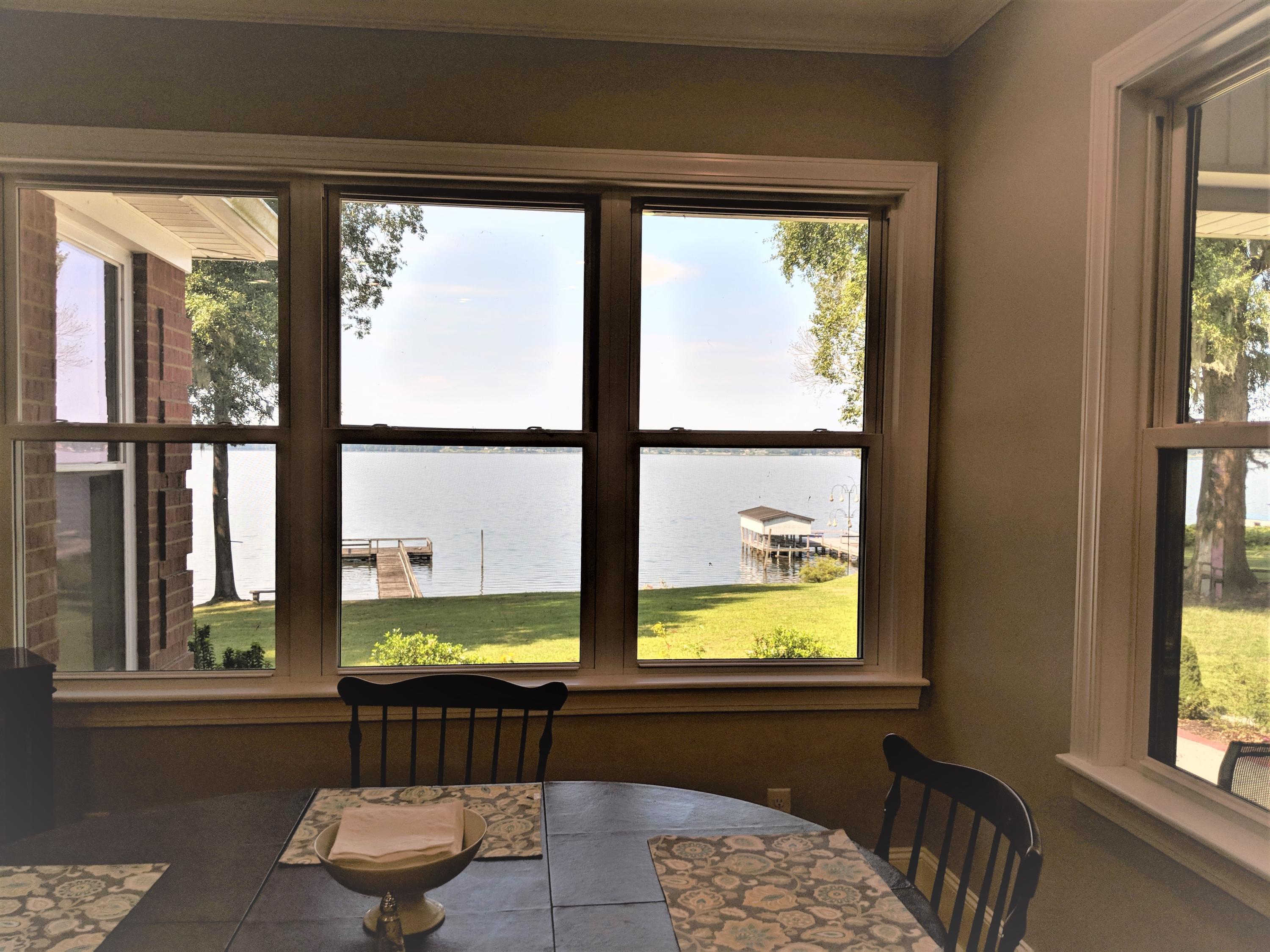 2544 Princess Pond Road Summerton, SC 29148 - Photo 17 of 36 2544 Princess Pond rd breakfast area