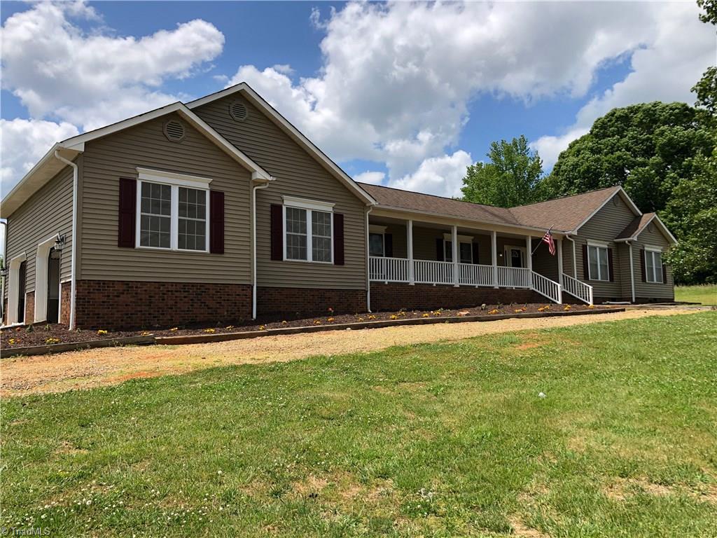 4924 Thom Road Mebane, NC 27302 - Photo 1 of 16 Gallery Image 1