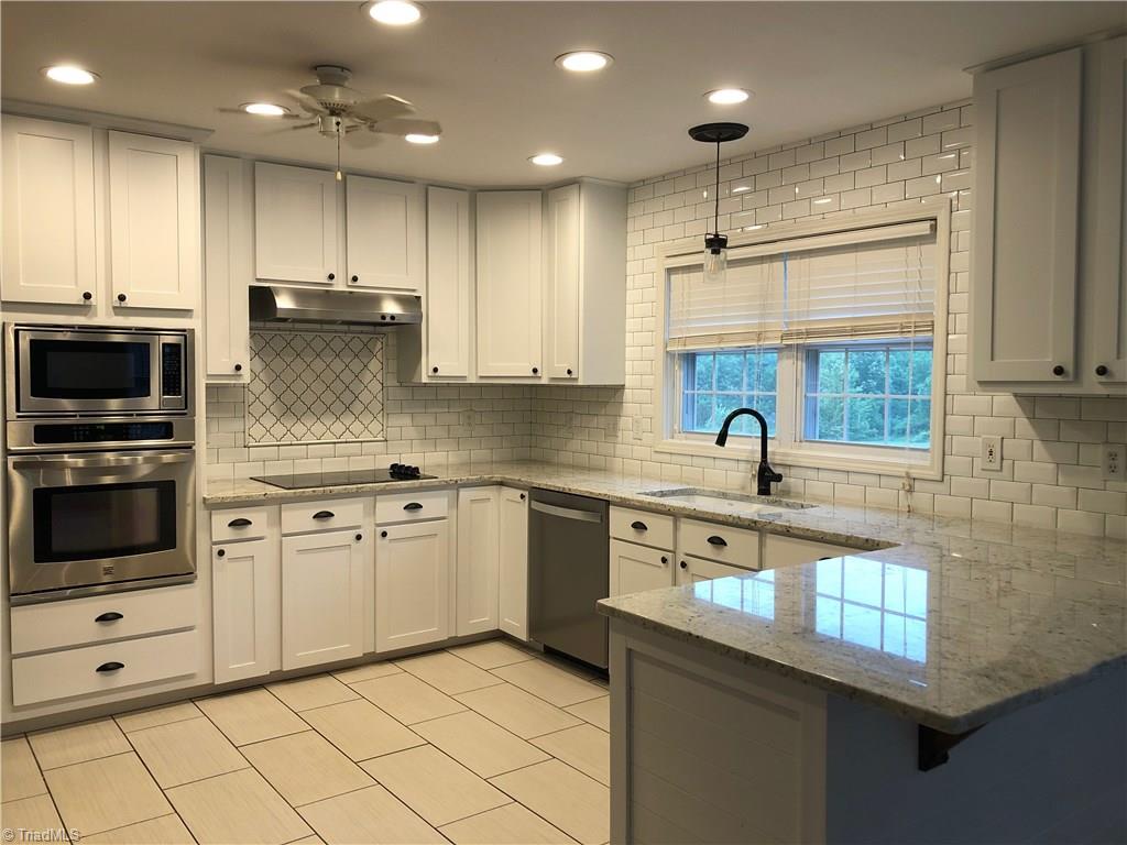 4924 Thom Road Mebane, NC 27302 - Photo 4 of 16 Gallery Image 4
