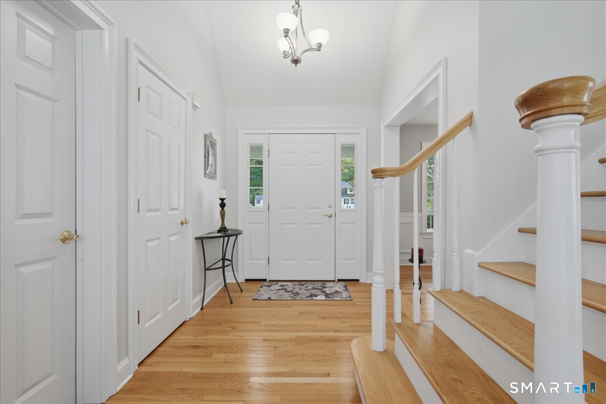 75 Derry Hill Road Montville, CT 06382 - Photo 14 of 37