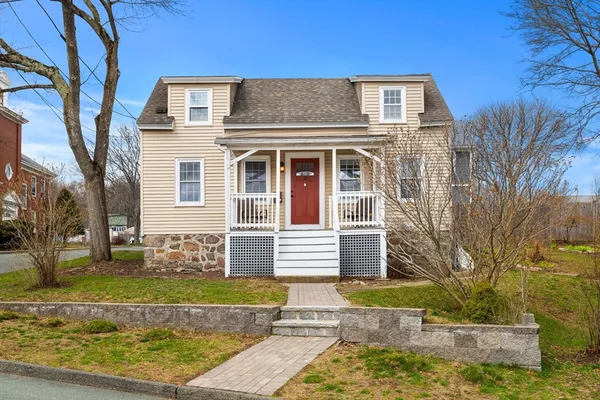 $599,900 | 39 Chestnut Street, Peabody, MA 01960