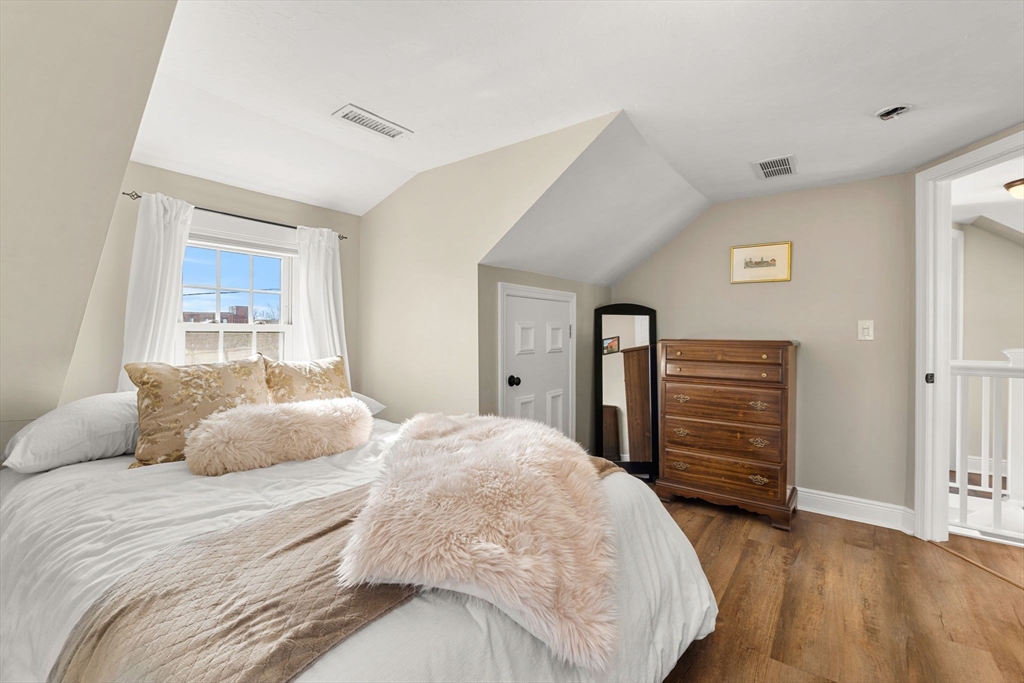 39 Chestnut Street Peabody, MA 01960 - Photo 20 of 42