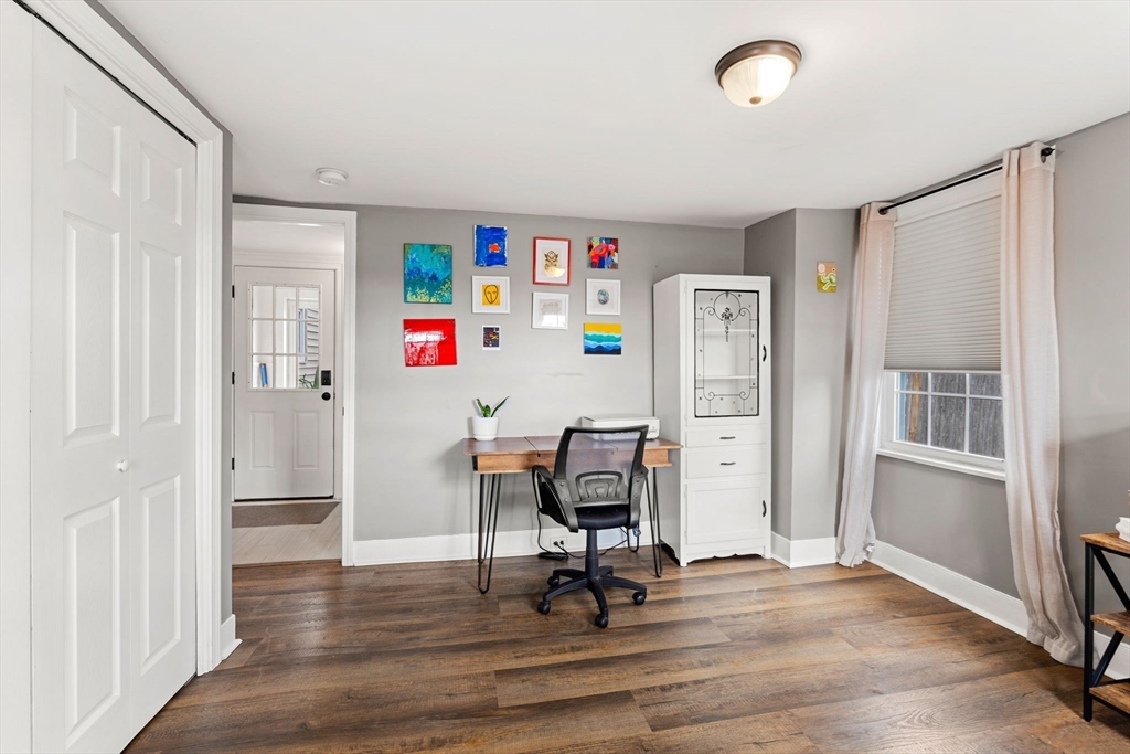 39 Chestnut Street Peabody, MA 01960 - Photo 24 of 42