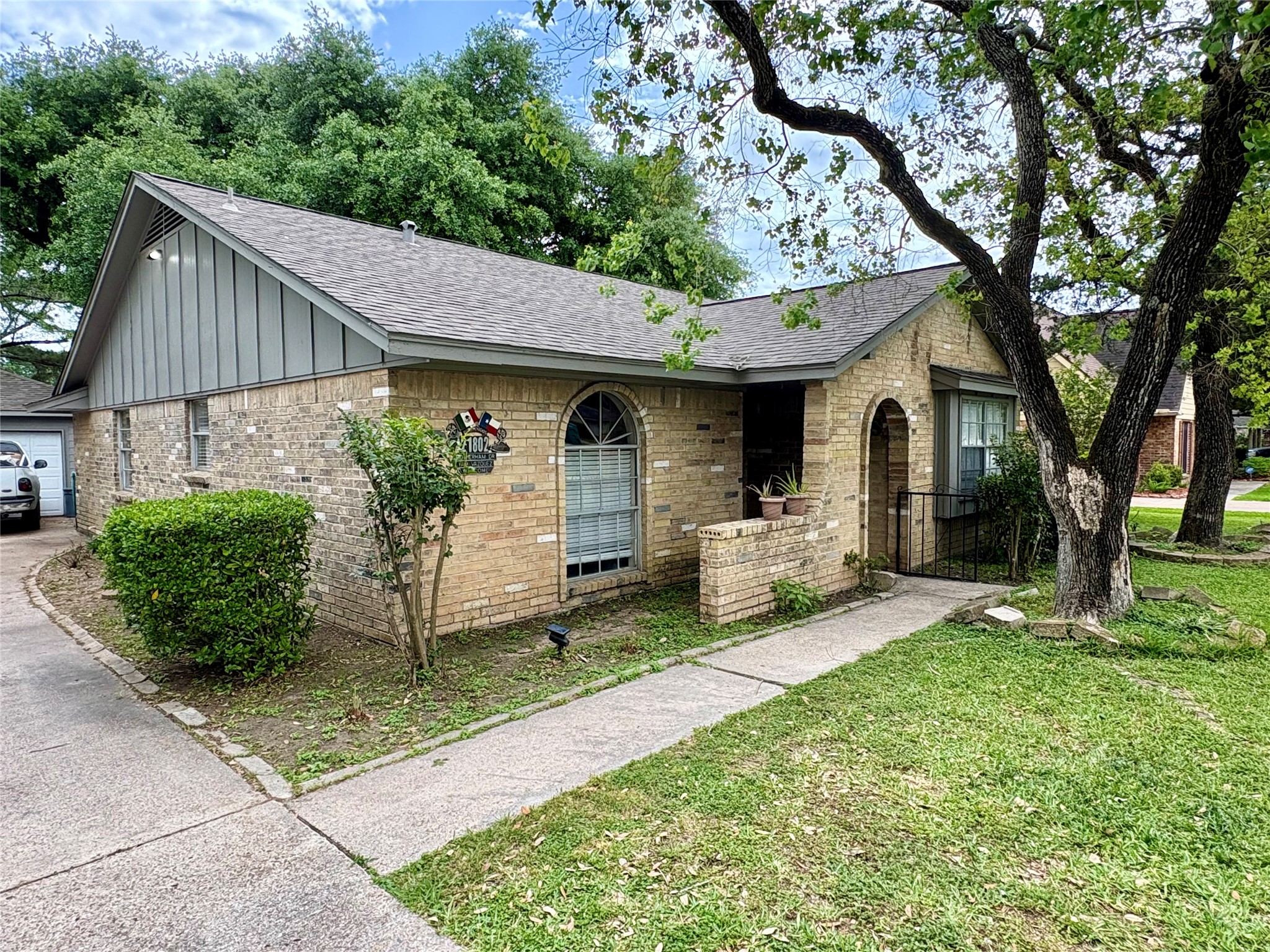 21802 Rotherham Drive Spring, TX 77388 - Photo 3 of 25