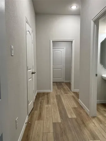 $2,995 | 127 Bowling Green Avenue, Red Oak, TX 75154