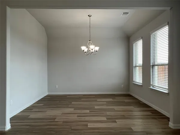 $2,995 | 127 Bowling Green Avenue, Red Oak, TX 75154