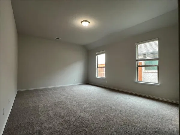 $2,995 | 127 Bowling Green Avenue, Red Oak, TX 75154