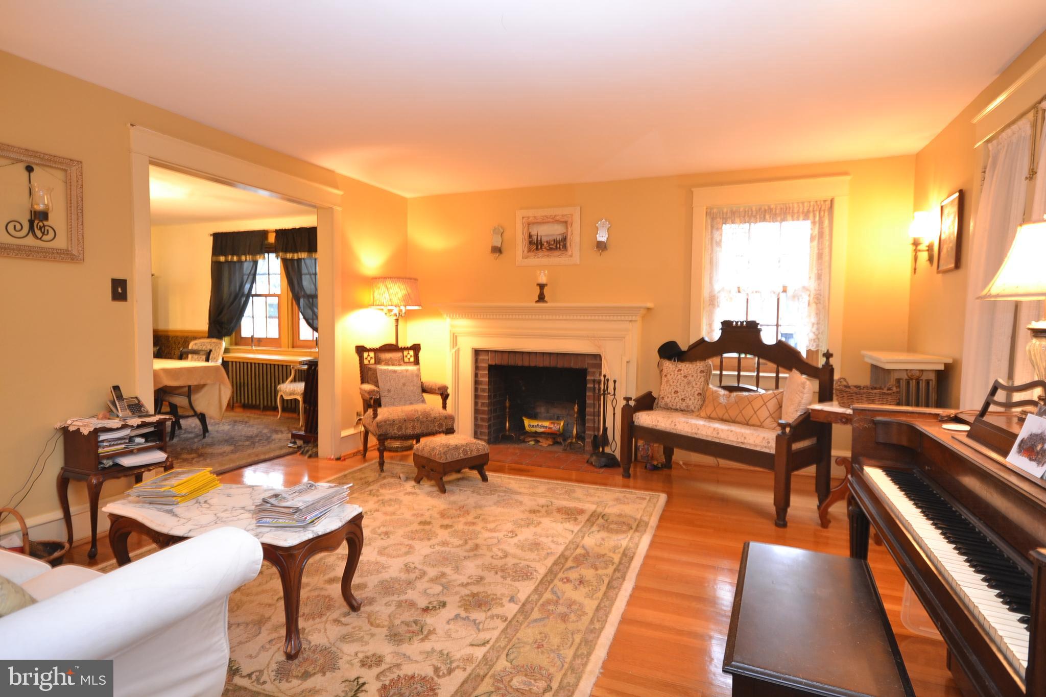 109 Gladstone Road Lansdowne, PA 19050 - Photo 3 of 30