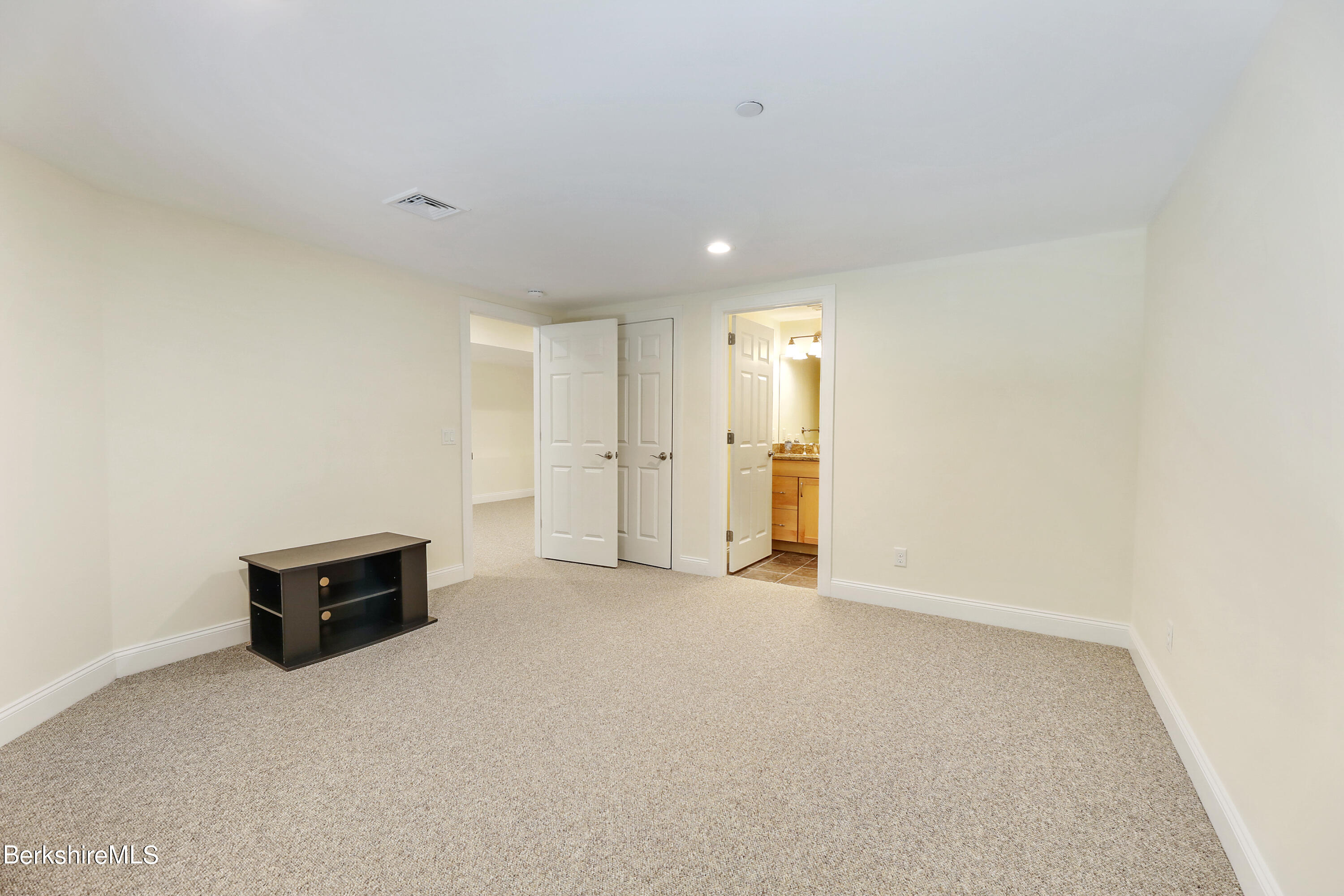 16 Spruce Trail, Unit 16 Lenox, MA 01240 - Photo 28 of 33