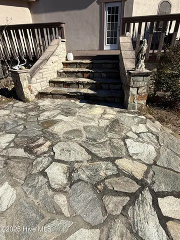 $665,000 | 531 Eagle Road, Newport, NC 28570