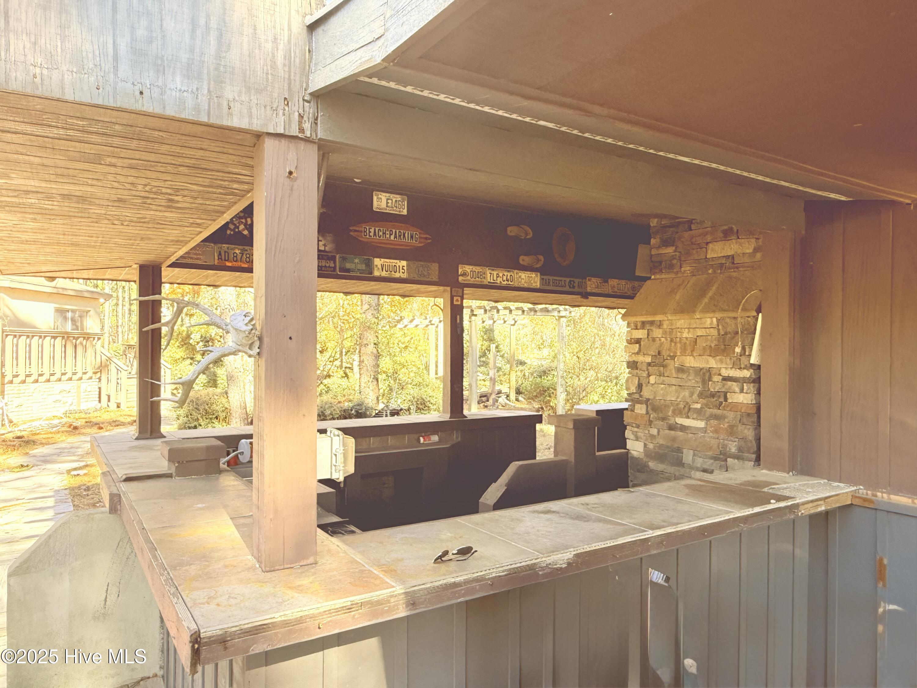531 Eagle Road Newport, NC 28570 - Photo 10 of 16 Outdoor Kitchen