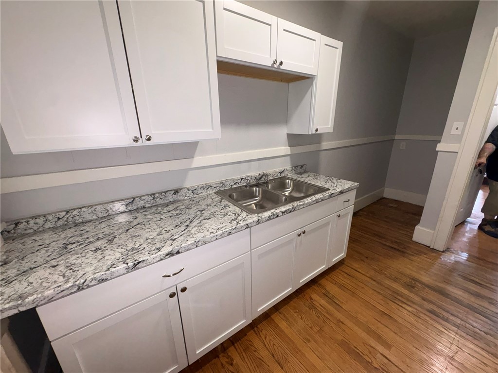 865 Lake Avenue Rochester, NY 14613 - Photo 27 of 34