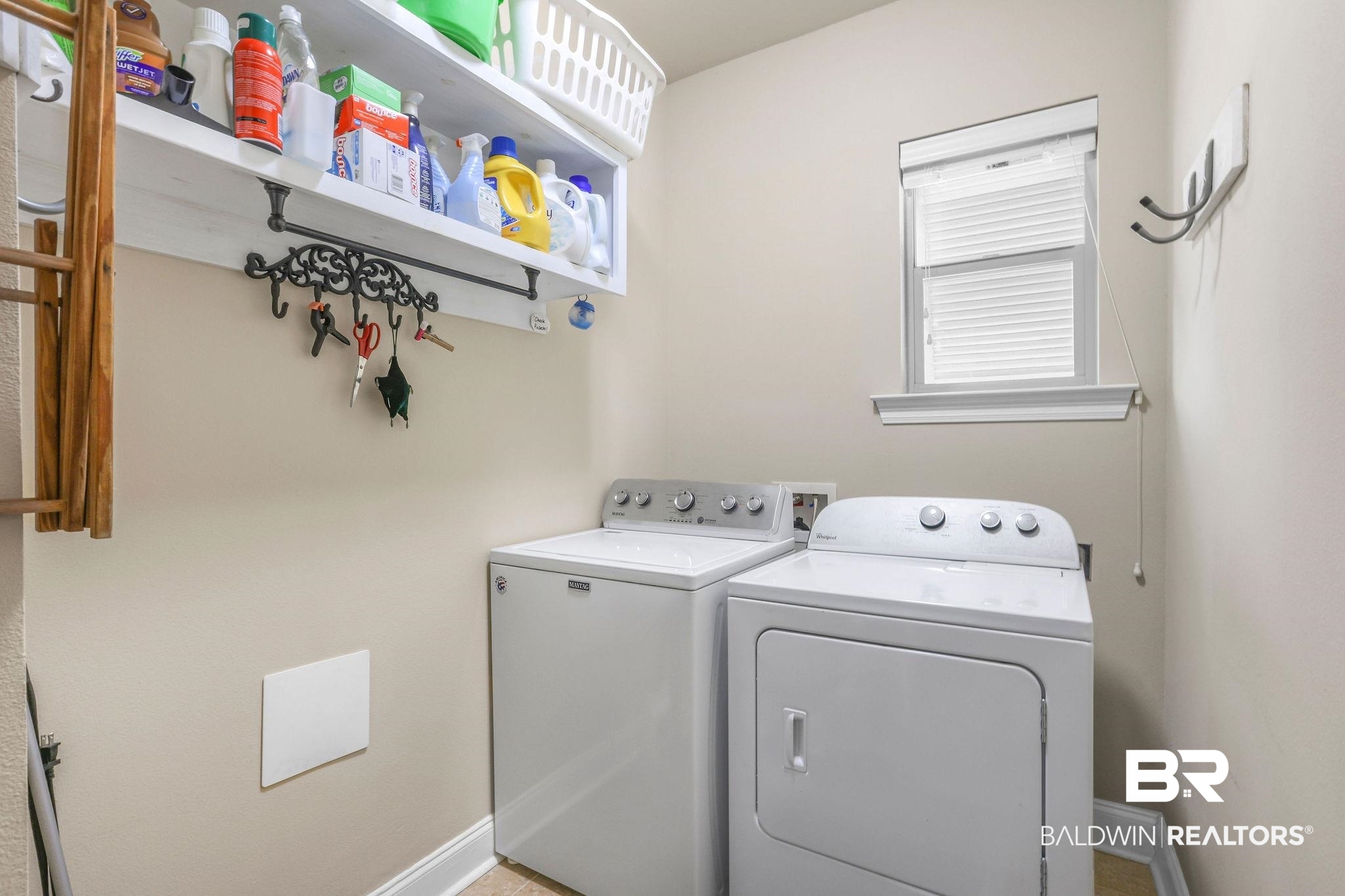 1086 Destin Avenue Foley, AL 36535 - Photo 18 of 30 Washroom featuring separate washer and dryer