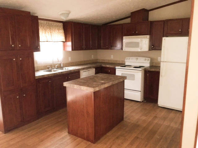 1732 River Road McClellanville, SC 29458 - Photo 7 of 17 Additional Kitchen View