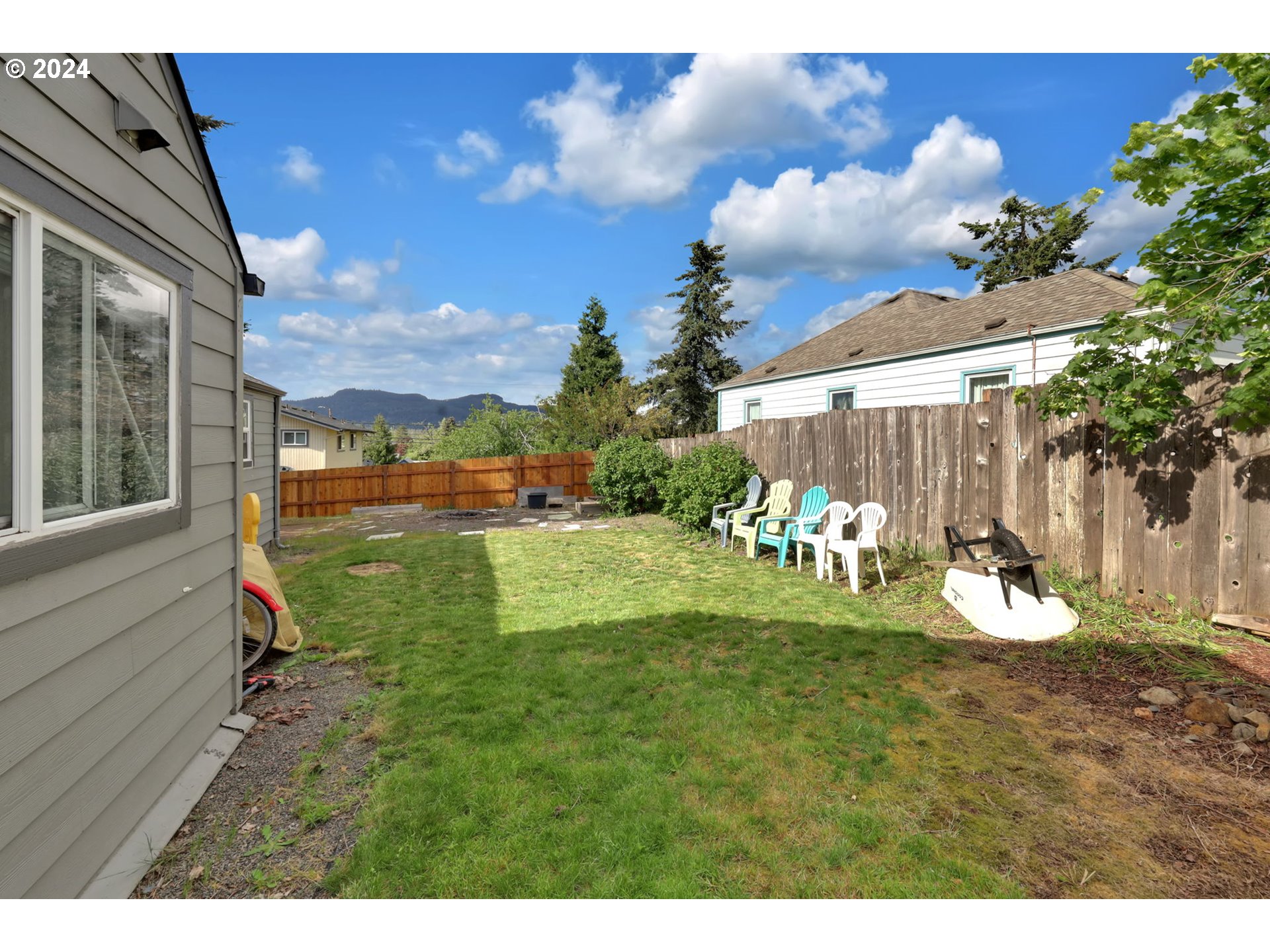 155 South 71st Street Springfield, OR 97478 - Photo 39 of 45
