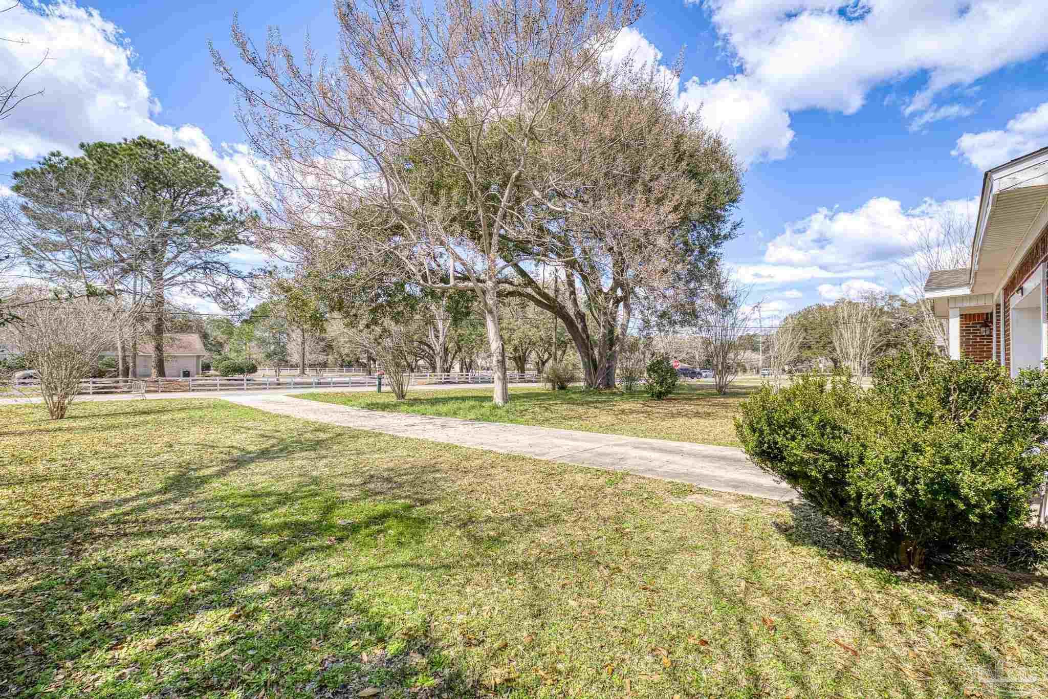 3844 Stefani Road Cantonment, FL 32533 - Photo 40 of 51 Gallery Image 40
