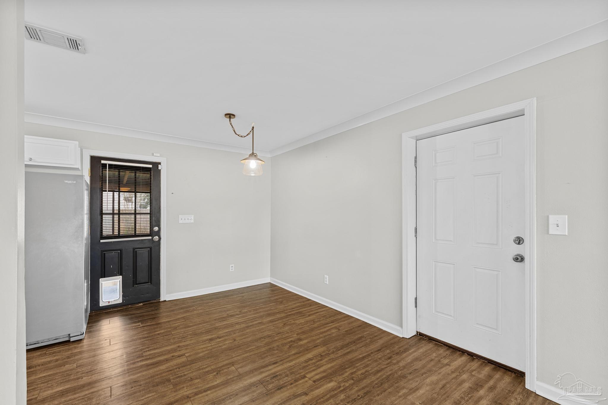 3844 Stefani Road Cantonment, FL 32533 - Photo 8 of 51 Gallery Image 8