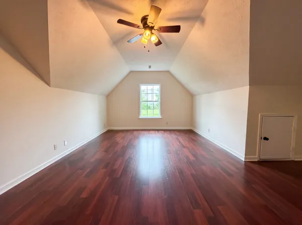 $387,000 | 1309 Andrea Lane, Portland, TN 37148