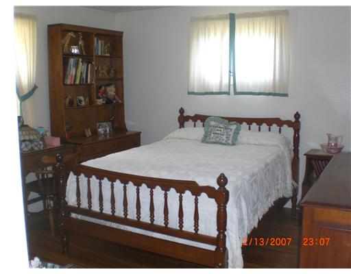 16 Baldwin Road Warwick, RI 02886 - Photo 7 of 12 Bedroom.
