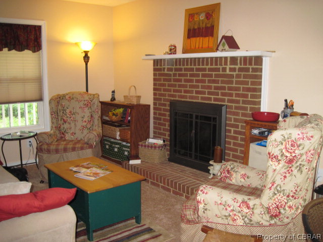 7591 Roaring Springs Road Gloucester, VA 23061 - Photo 6 of 12