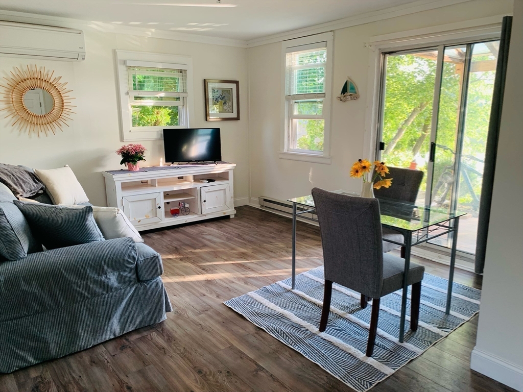 140 Riverbank Road Northampton, MA 01060 - Photo 22 of 37