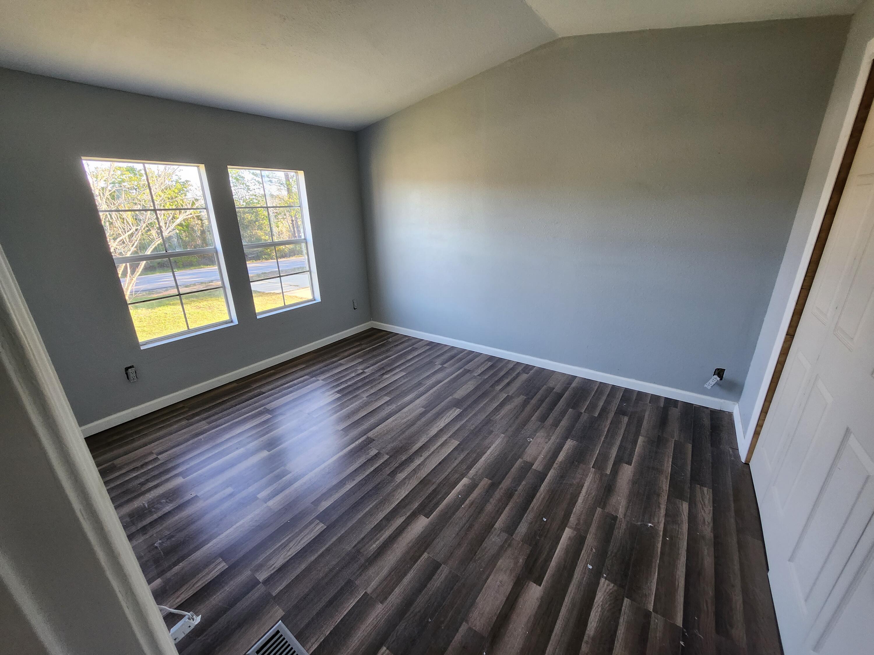 4883 Whitewood Road Gulf Breeze, FL 32563 - Photo 8 of 36 20230315_082900