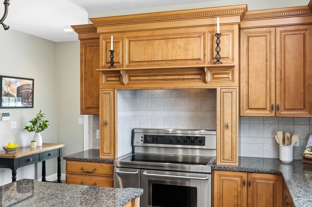 7 Stone Road Millbury, MA 01527 - Photo 16 of 38