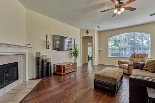$325,000 | 20835 Louetta Oak Drive, Spring, TX 77388
