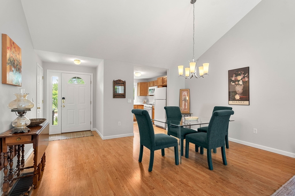 5 Woods Ed, Unit 5 Mashpee, MA 02649 - Photo 9 of 37