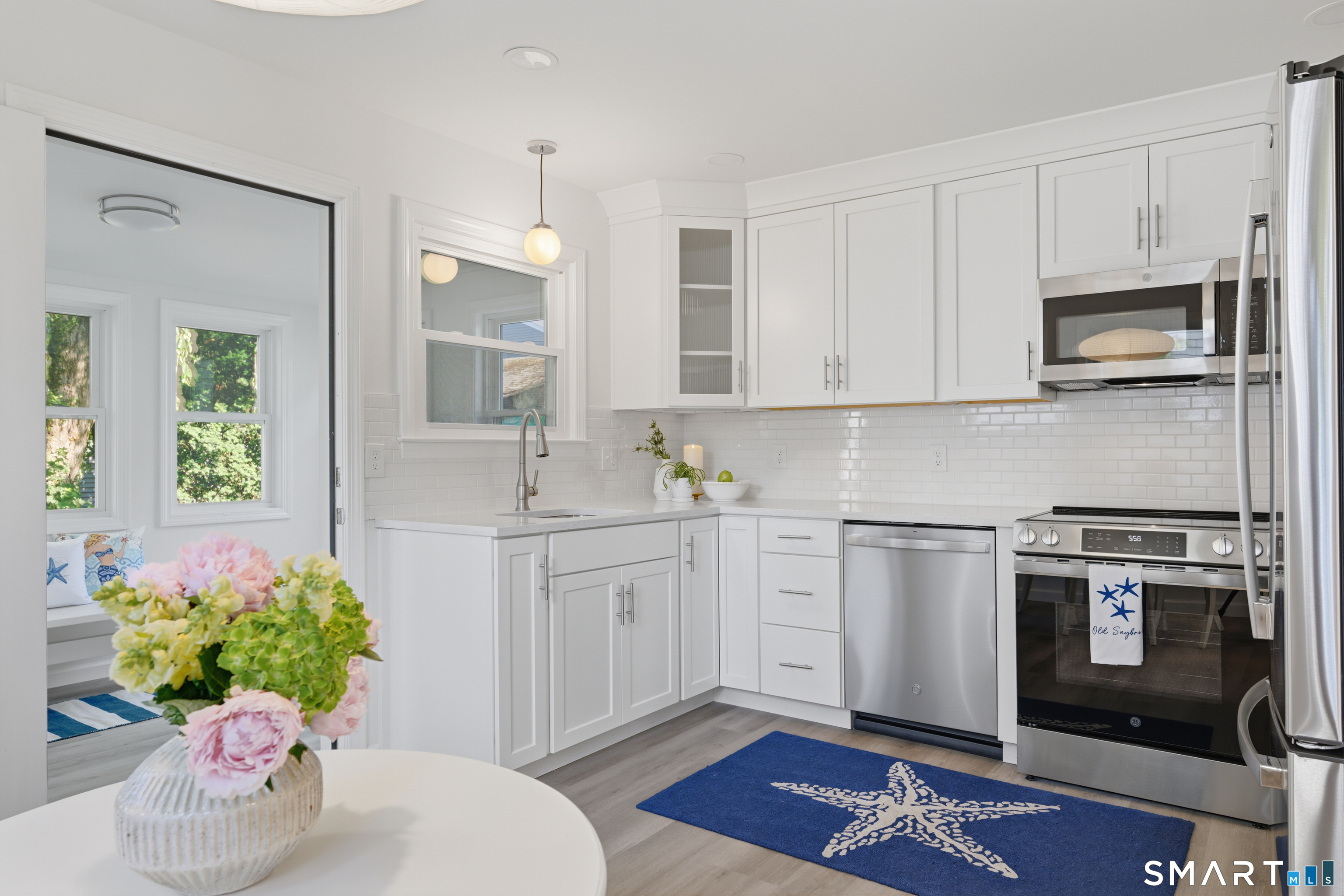 52 Chalker Beach Road Old Saybrook, CT 06475 - Photo 12 of 32 Brand new kitchen!