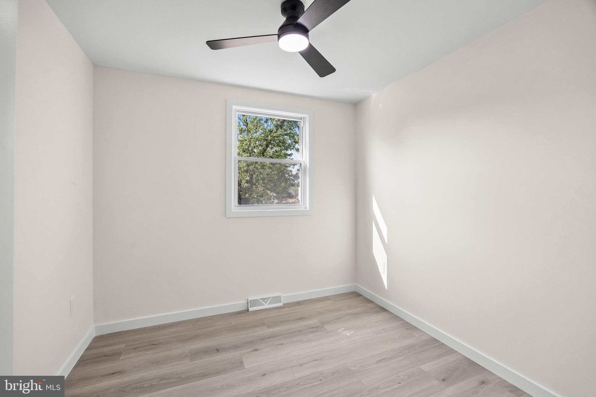 7 Stone River Road Clementon, NJ 08021 - Photo 18 of 29