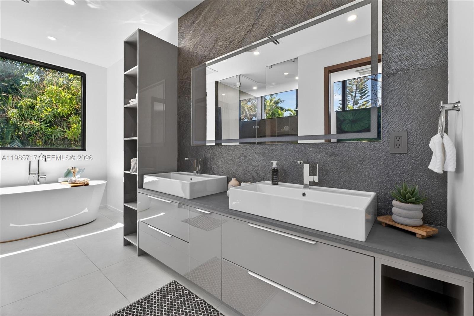 234 Southwest 22nd Road Miami, FL 33129 - Photo 46 of 94