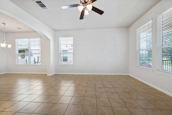 $1,995 | 711 Katmai Circle, Pflugerville, TX 78660