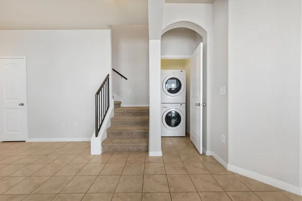 $1,995 | 711 Katmai Circle, Pflugerville, TX 78660