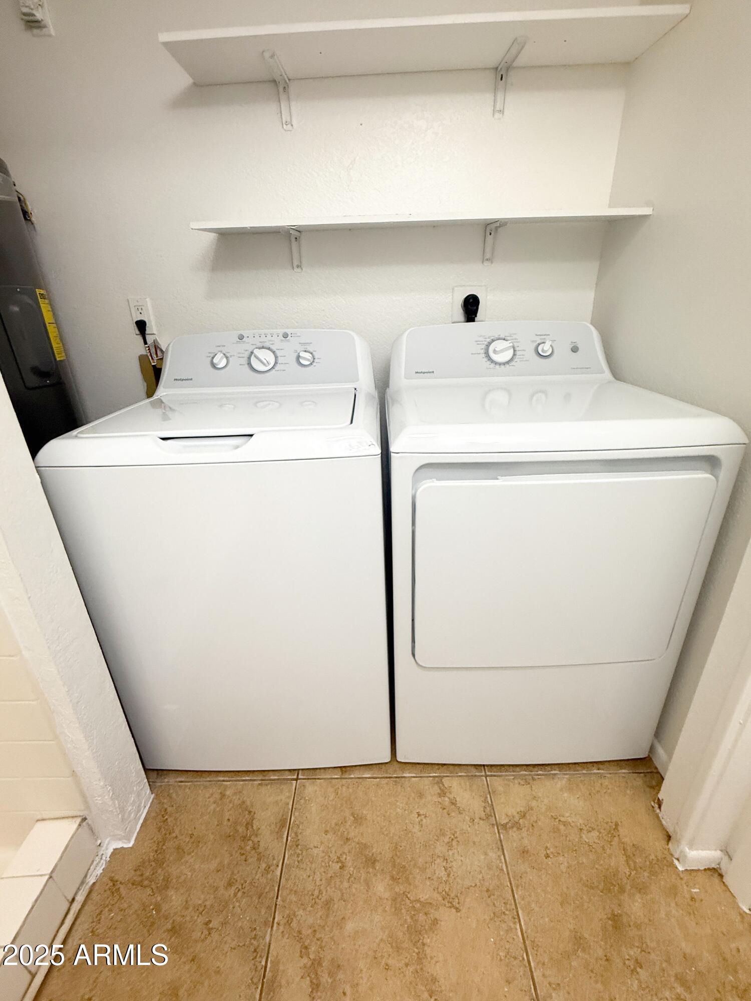 498 East Mesquite Avenue, Unit 4 Apache Junction, AZ 85119 - Photo 13 of 13 a utility room with dryer and washer