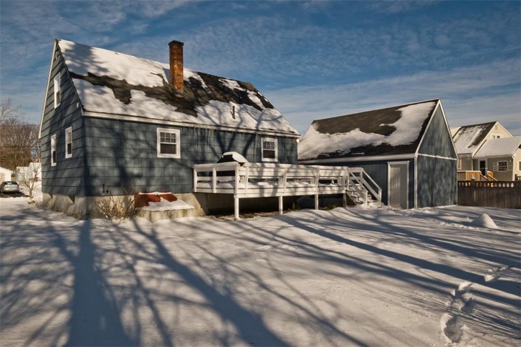 42 Samuel Road Portland, ME 04103 - Photo 33 of 35 Exterior back with deck