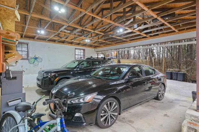 $258,000 | 3214 Headrick Circle Southeast, Dalton, GA 30721