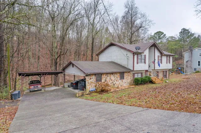 $258,000 | 3214 Headrick Circle Southeast, Dalton, GA 30721