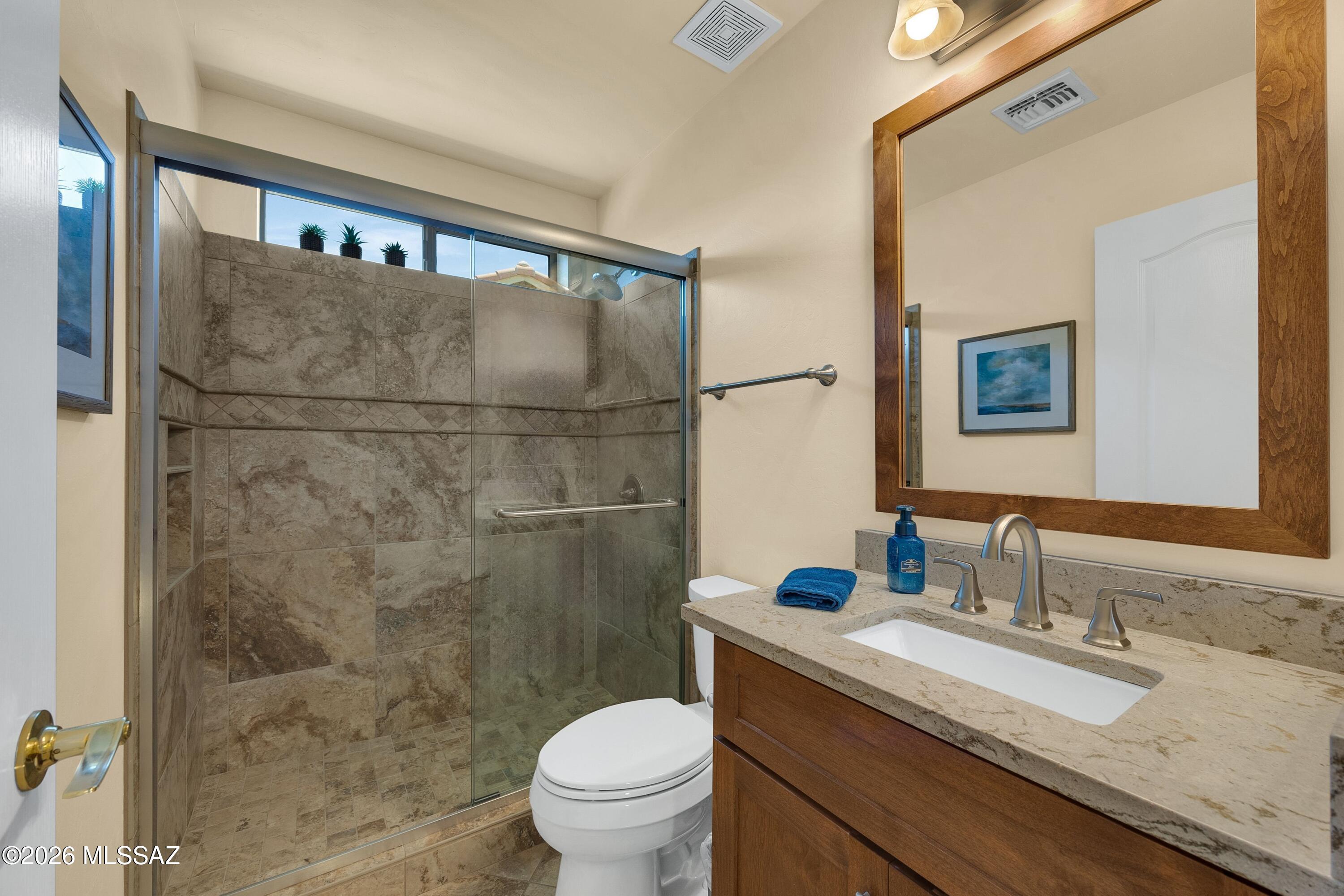 61852 East Sandlewood Road Tucson, AZ 85739 - Photo 31 of 50 Guest Bathroom with Custom Shower